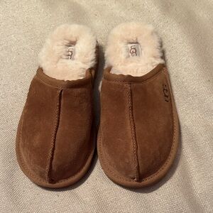 UGG Kids Brown Plush Slippers